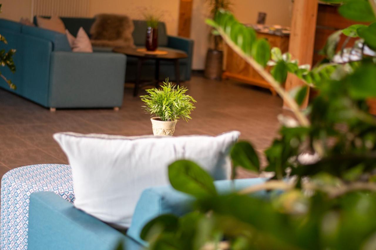 Vitalhotel Quellengarten - Bed & Breakfast Лингенау Экстерьер фото